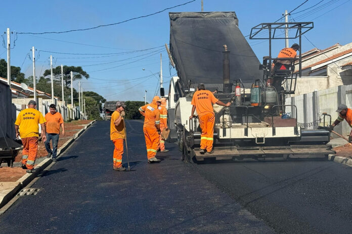 Anuncia obras de asfalto em toda a cidade de irati Anuncia obras de asfalto em toda a cidade de irati