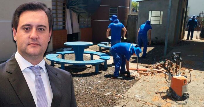 Presos reconstroem escolas parana destruídas por tornado