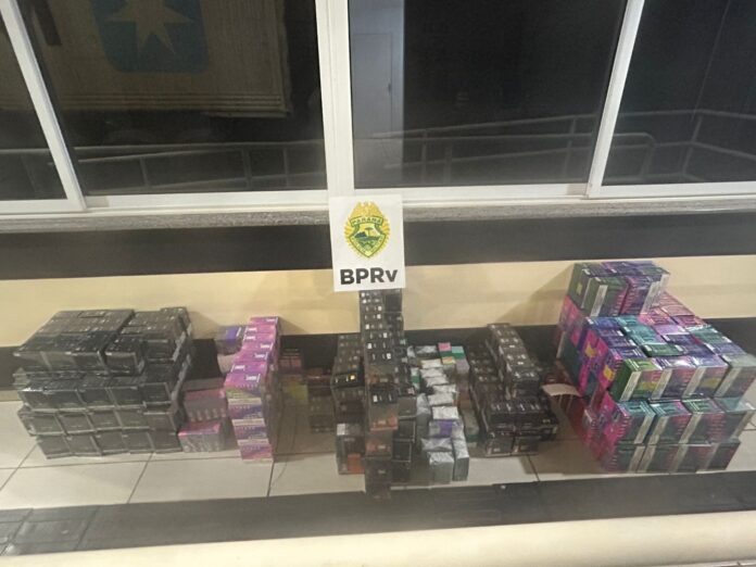 PRE apreende 2 mil cigarros eletrônicos no Paraná